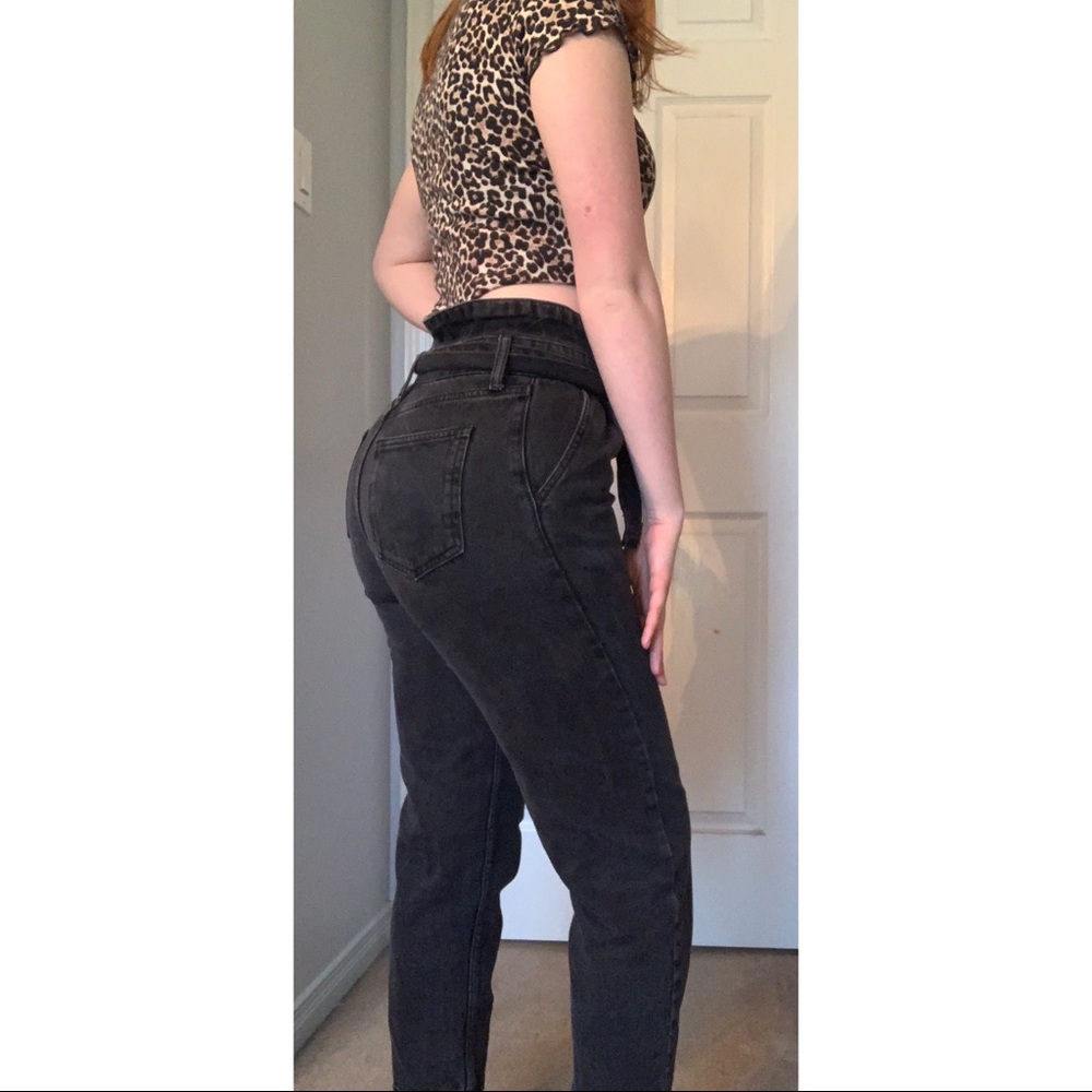 ~SOLD~ Urban Outfitters BDG Mom Jeans - Picture 2 of 4